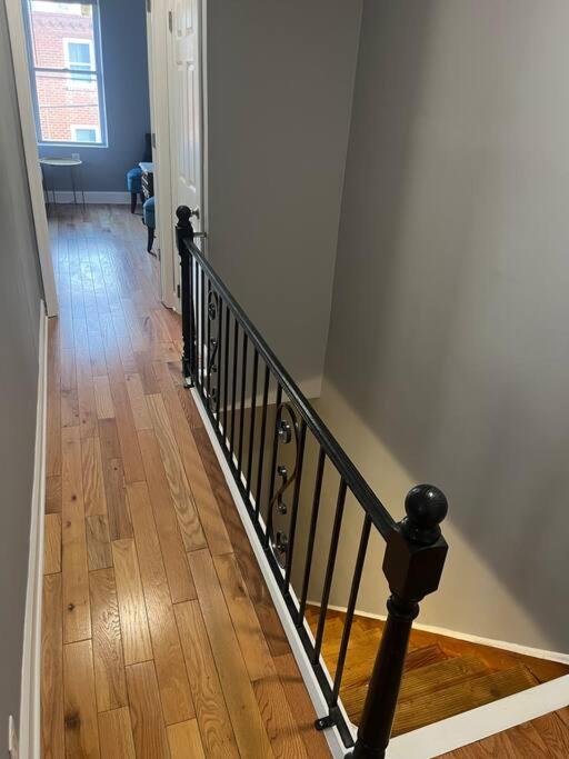No-frills 3br With 2-car Parking Holiday home
