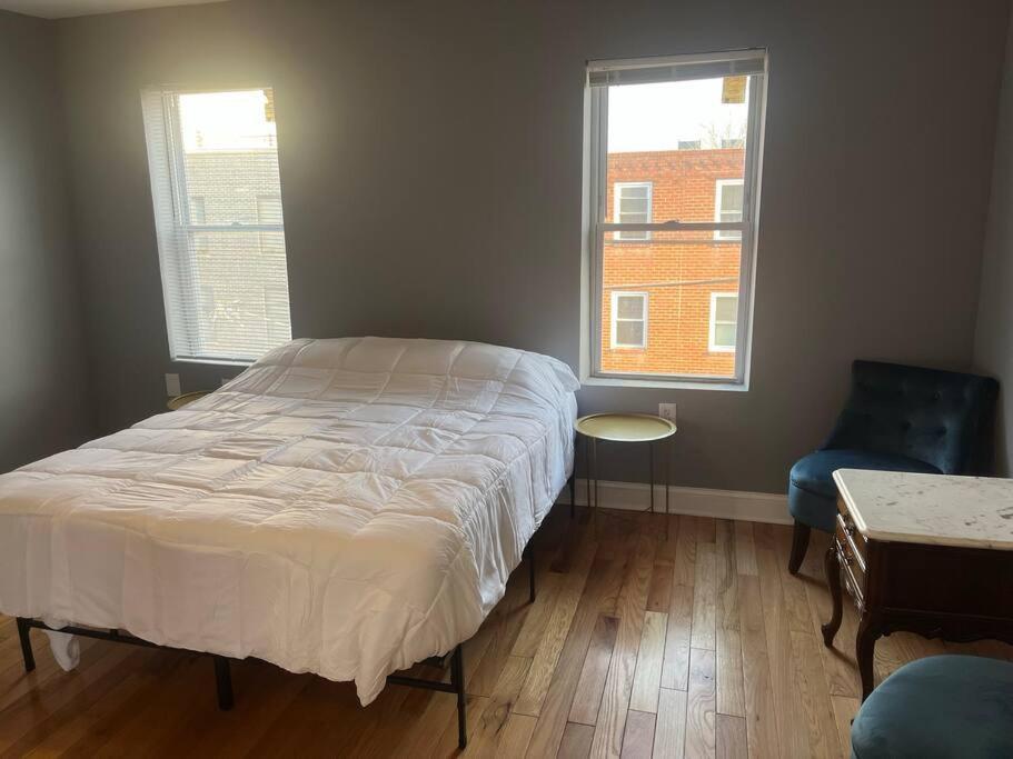 Holiday home No-frills 3br With 2-car Parking